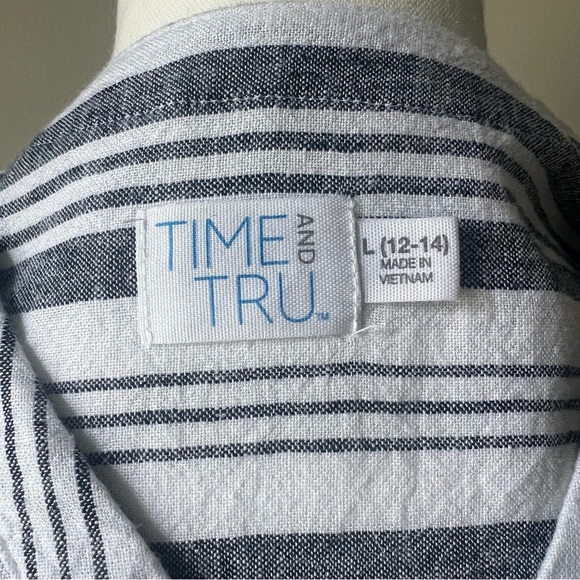 Time and Tru | Shirt Dress | XL | White with Blue stripes, drawstring waist - Picture 4 of 4